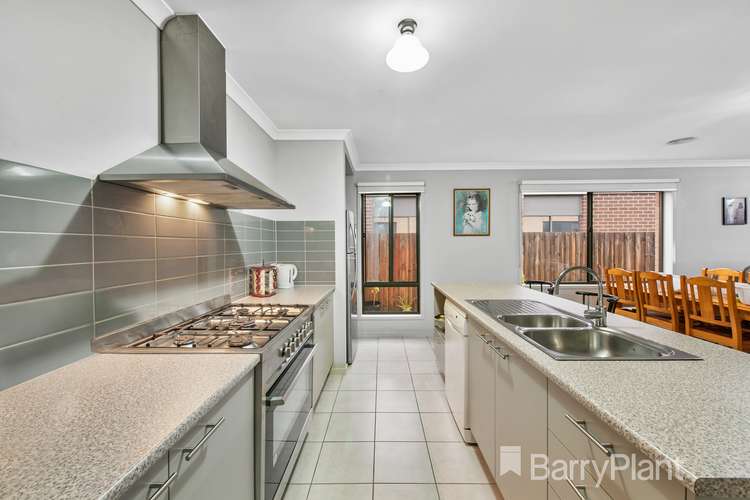 Third view of Homely house listing, 6 Gianni Court, Tarneit VIC 3029