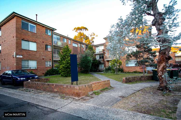 Main view of Homely unit listing, 4/2 Gray Crescent, Eastlakes NSW 2018