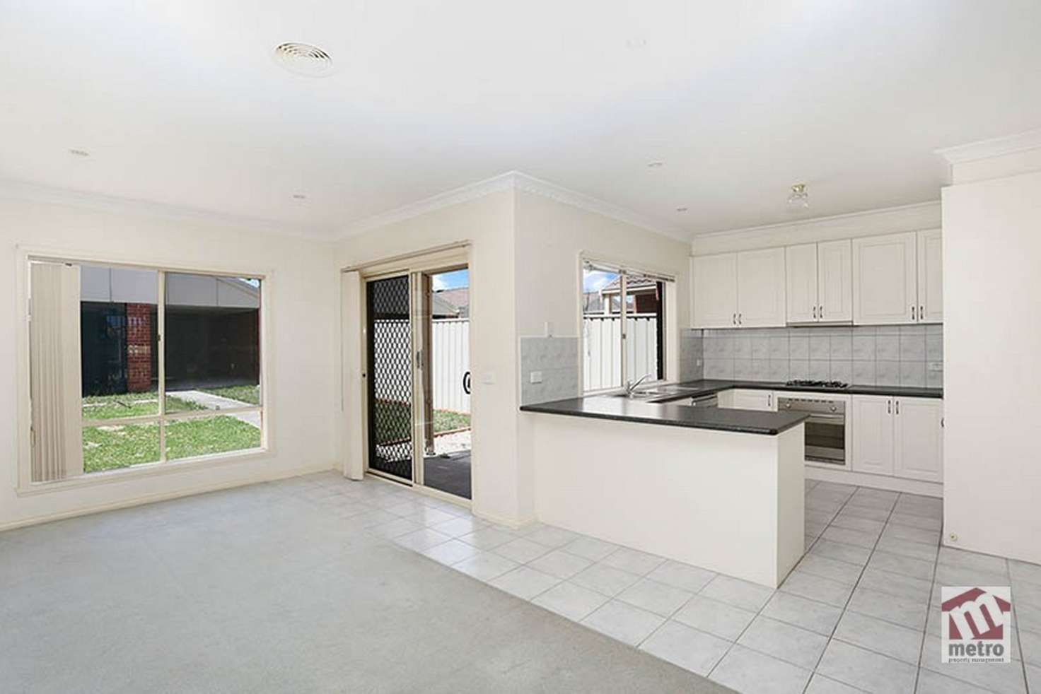 Main view of Homely townhouse listing, 27 Franklin Avenue, Roxburgh Park VIC 3064