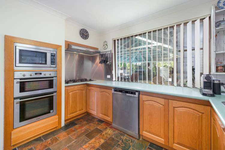 Seventh view of Homely house listing, 4 Glencoe Parade, Halls Head WA 6210