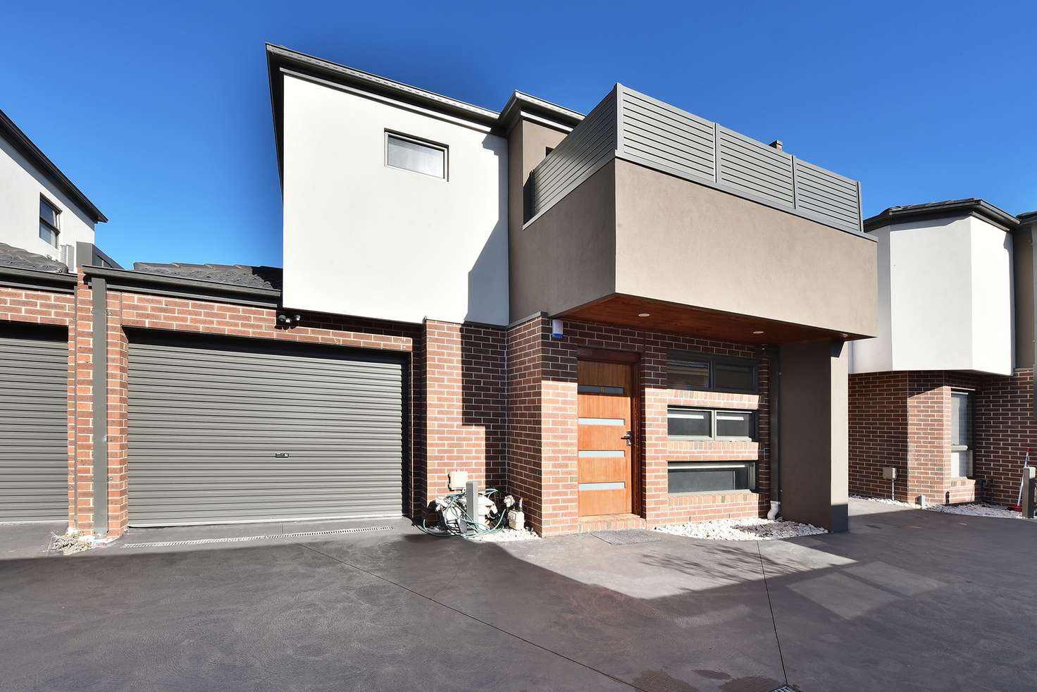 Main view of Homely unit listing, 2/13 Oliver Court, Fawkner VIC 3060