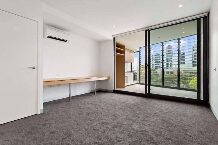 Main view of Homely unit listing, 603/565 Flinders Street, Melbourne VIC 3000