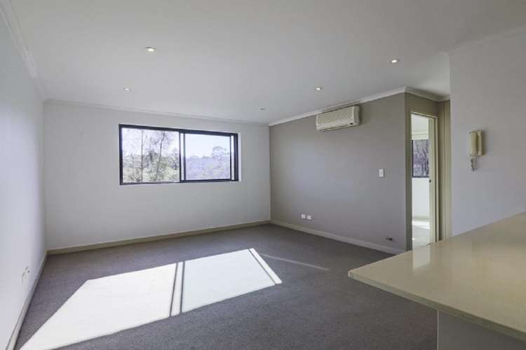 Second view of Homely unit listing, 21/35 Dalley Street, Queenscliff NSW 2096