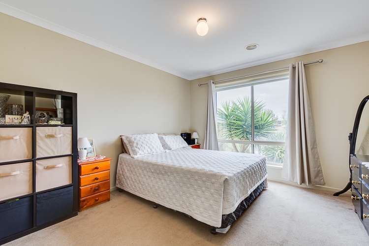 Fifth view of Homely house listing, 8 Simmons Drive, Bacchus Marsh VIC 3340