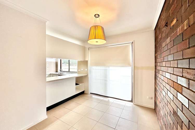 Third view of Homely unit listing, 1/702 Lavis Street, Albury NSW 2640