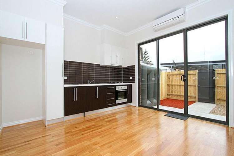Third view of Homely townhouse listing, 6/977-979 High Street, Reservoir VIC 3073