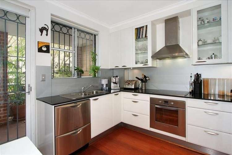 Third view of Homely apartment listing, 6/127 Albion Street, Surry Hills NSW 2010