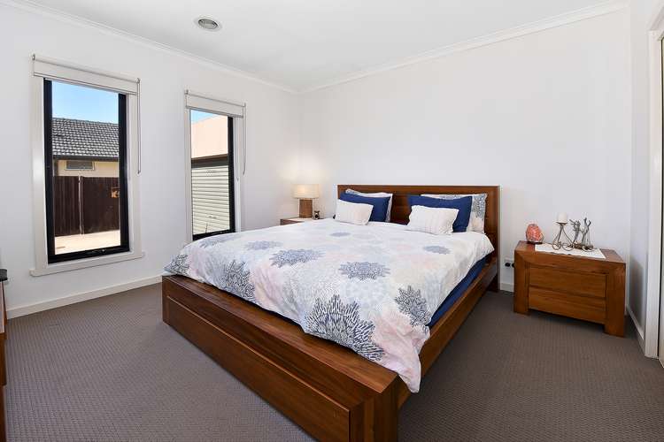 Sixth view of Homely unit listing, 2/21 Evans Crescent, Reservoir VIC 3073