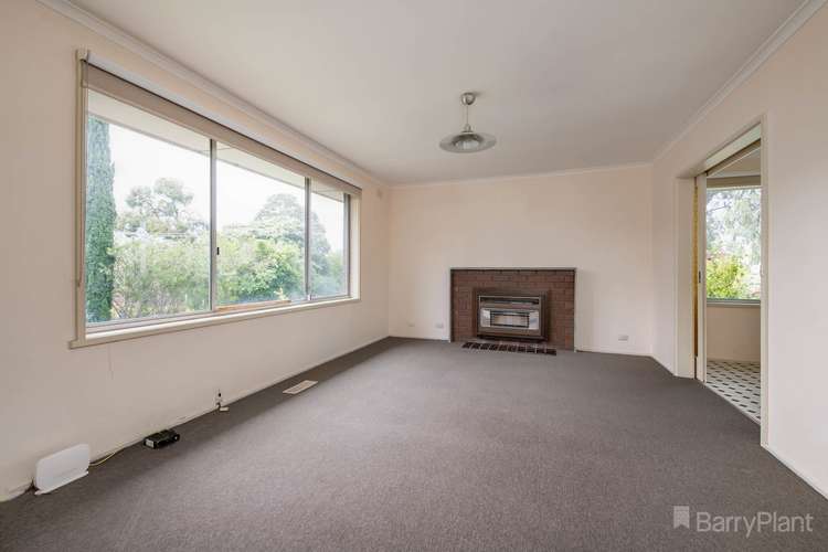 Second view of Homely house listing, 7 Westleigh Crescent, Narre Warren VIC 3805