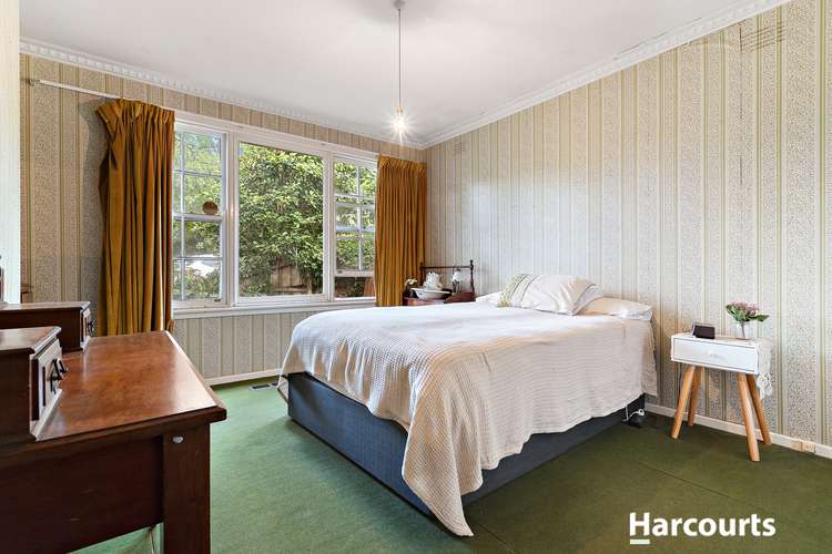 Fifth view of Homely house listing, 7 Sartre Court, Glen Waverley VIC 3150
