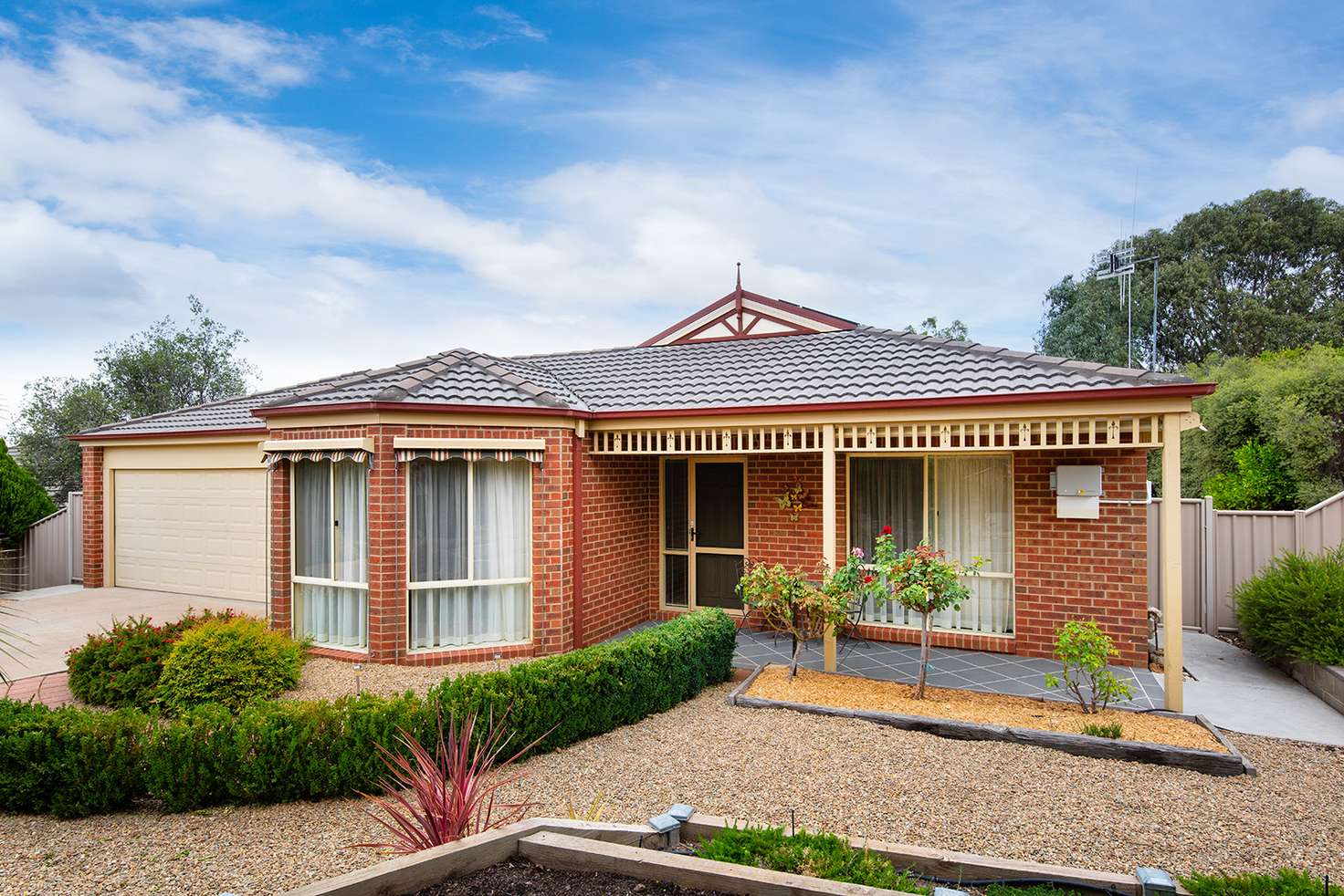 Main view of Homely house listing, 5 Yurunga Drive, Castlemaine VIC 3450