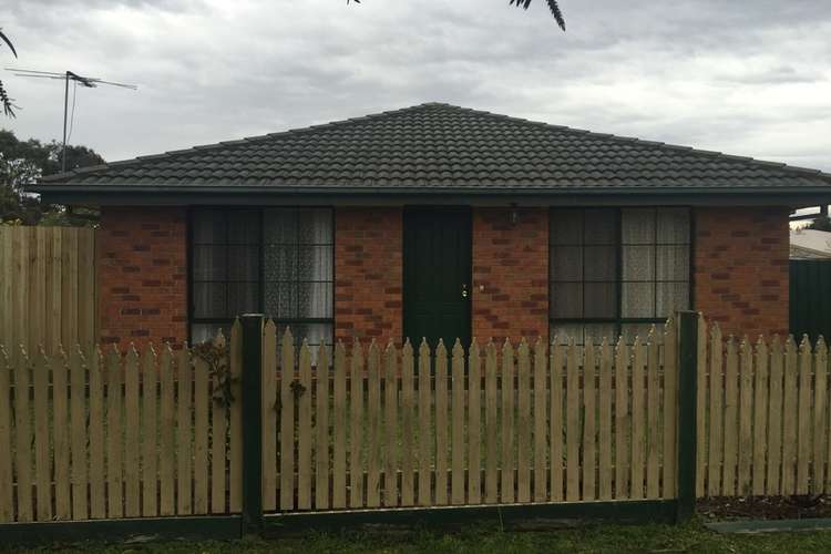 Main view of Homely house listing, 10 Onyx Court, Narre Warren VIC 3805