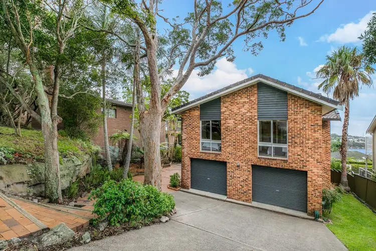 8 Sandbar Place, Port Hacking NSW 2229