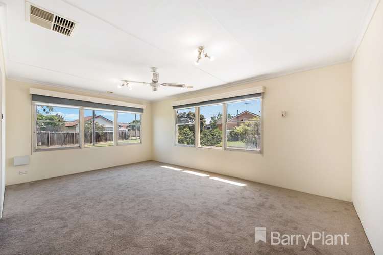 Fourth view of Homely house listing, 2 Centenary Crescent, Werribee VIC 3030
