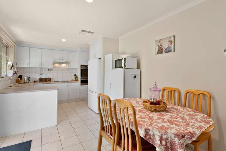 Fifth view of Homely unit listing, 2/5 Emerald Court, Narre Warren VIC 3805