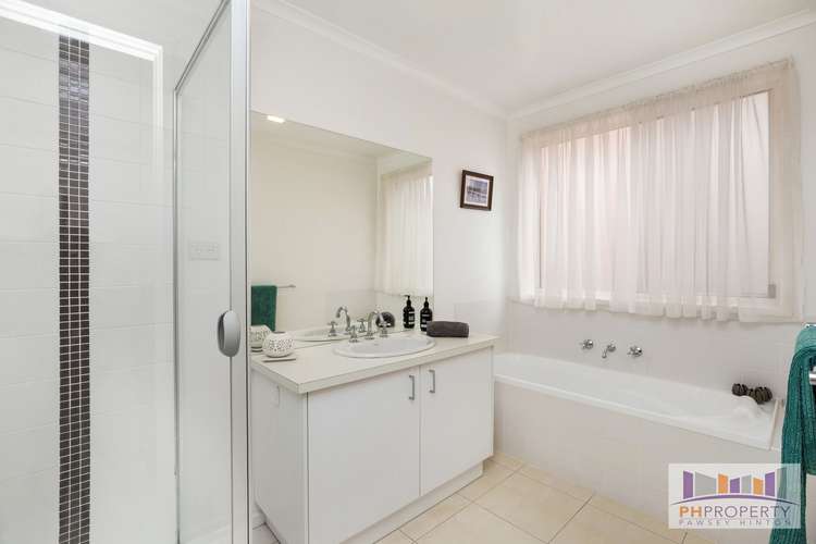 Fifth view of Homely house listing, 2/11 Carey Court, Spring Gully VIC 3550