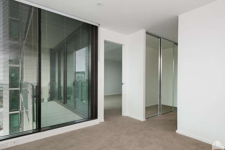 Third view of Homely apartment listing, 2101/618 Lonsdale Street, Melbourne VIC 3000