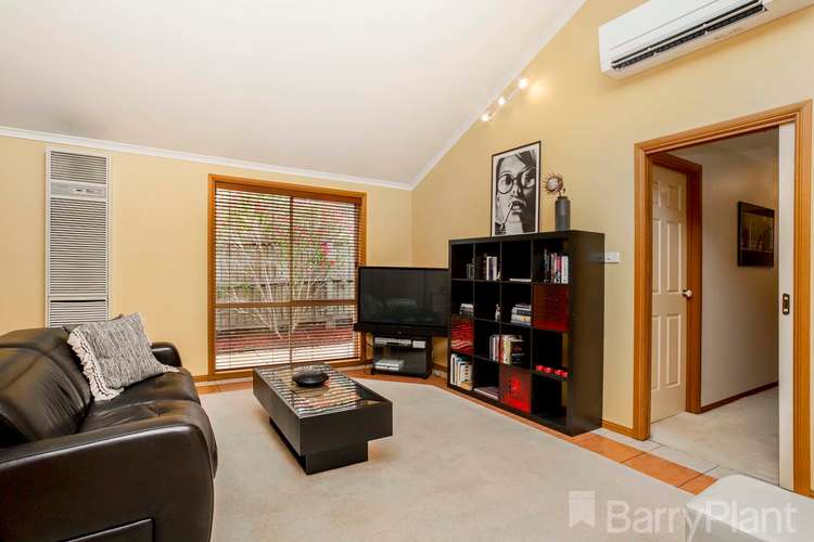 Sixth view of Homely house listing, 10 Merrigan Court, Roxburgh Park VIC 3064