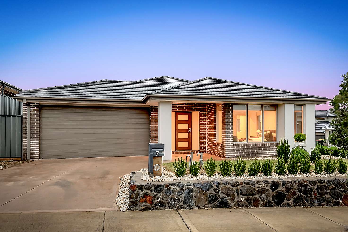 Main view of Homely house listing, 7 Edzell Place, Craigieburn VIC 3064