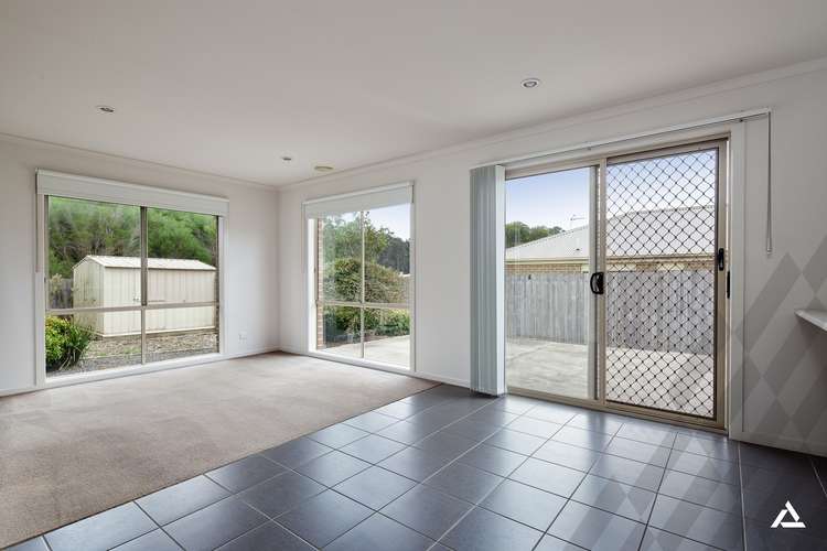 Fourth view of Homely house listing, 5 Lomandra Court, Drouin VIC 3818