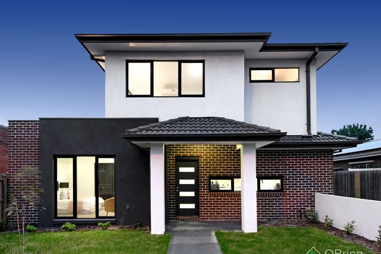 Main view of Homely townhouse listing, 1/272 Warrigal Road, Oakleigh South VIC 3167
