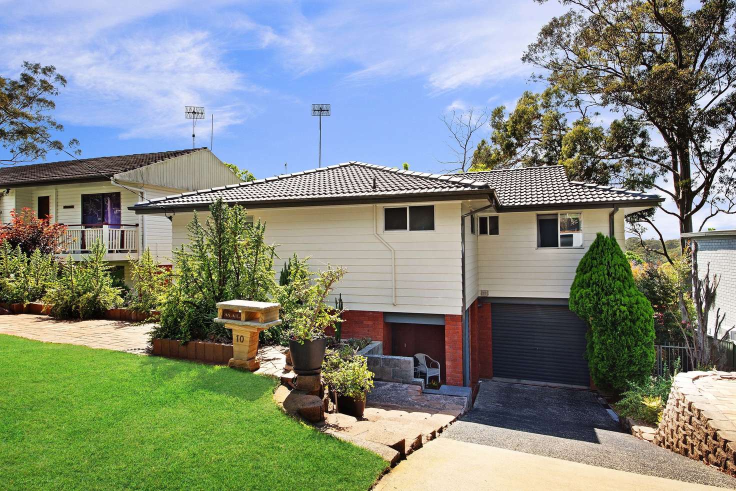 Main view of Homely house listing, 10 Woolard Road, Springfield NSW 2250