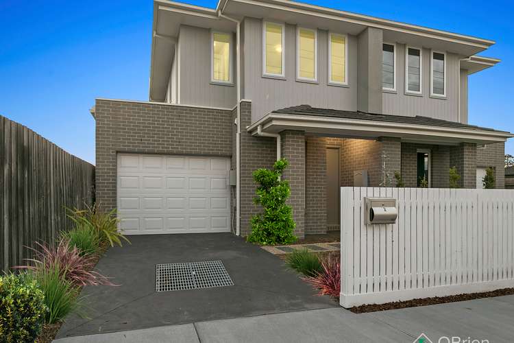 Second view of Homely townhouse listing, 2/2A Scotch Parade, Chelsea VIC 3196