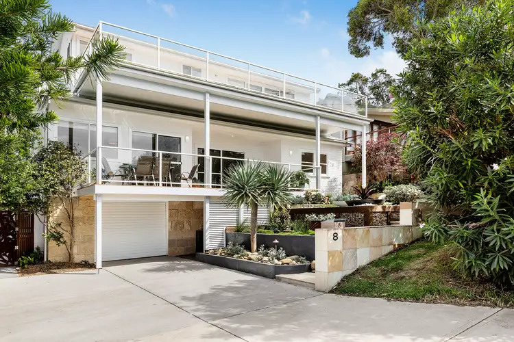 8 Playfair Road, North Curl Curl NSW 2099
