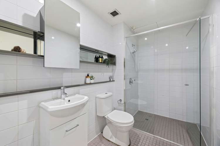 Sixth view of Homely apartment listing, P412/287 Pyrmont Street, Ultimo NSW 2007