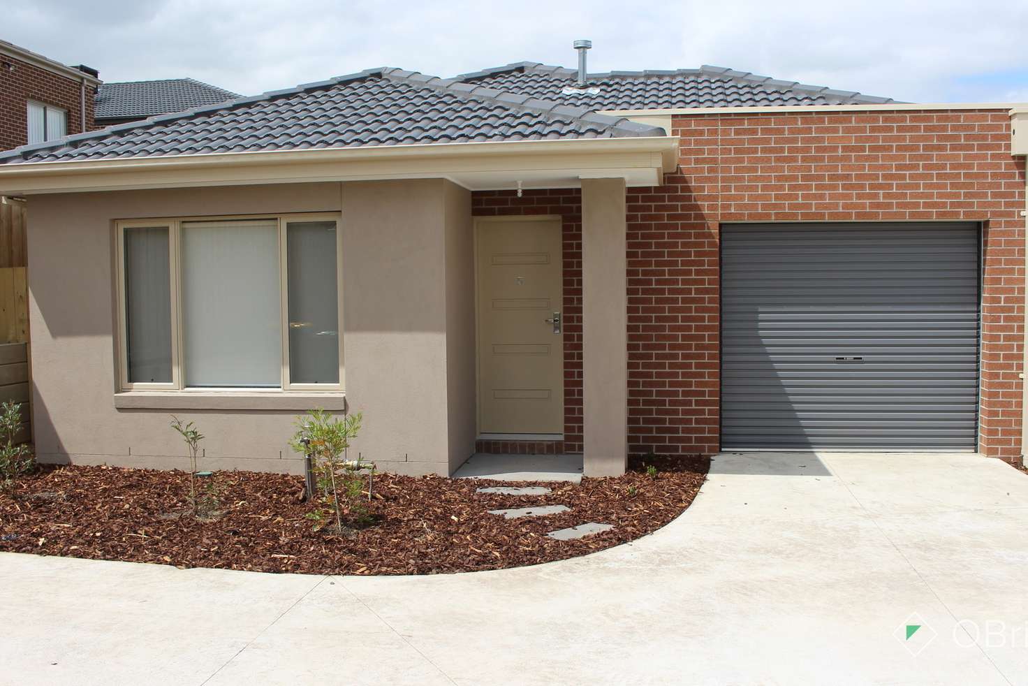 Main view of Homely unit listing, 5 Auburn Close, Pakenham VIC 3810