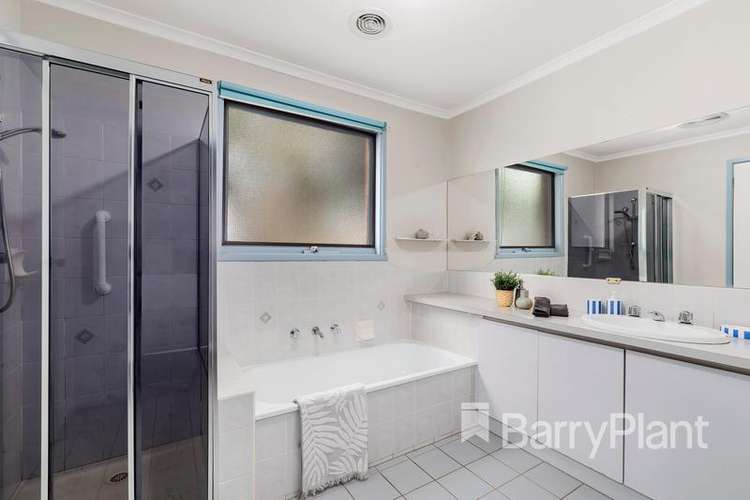 Sixth view of Homely house listing, 3 Dalbury Place, Mill Park VIC 3082