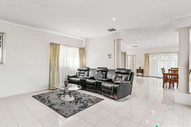 Fourth view of Homely unit listing, 2/1 East Court, Keysborough VIC 3173