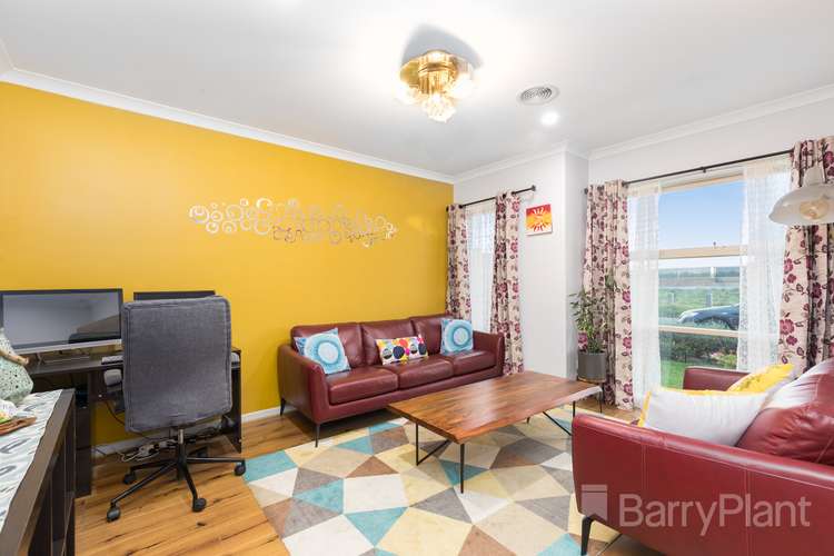 Second view of Homely house listing, 15 Perrin Circuit, Tarneit VIC 3029