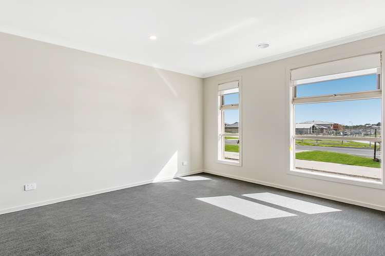 Fifth view of Homely house listing, 23 Flanagan Crescent, Cranbourne South VIC 3977