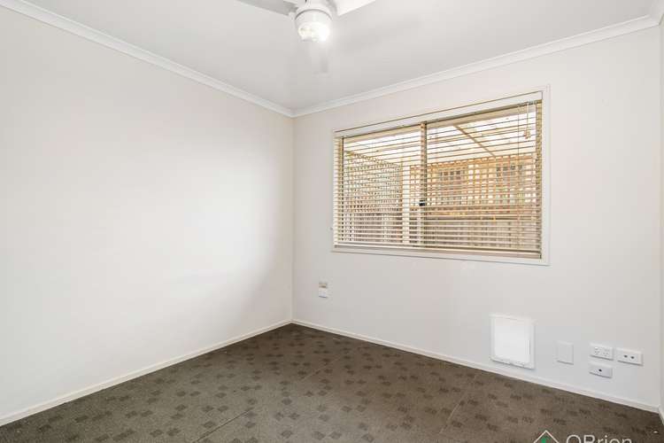 Sixth view of Homely unit listing, 4/18 Reservoir Road, Frankston VIC 3199