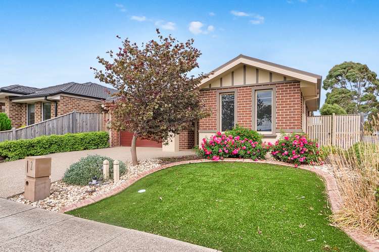 2 Loddon Place, Cranbourne East VIC 3977