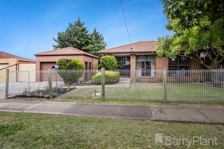 Second view of Homely house listing, 6 Trentham Drive, Gladstone Park VIC 3043