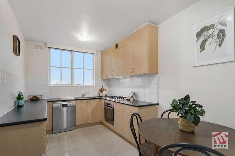 Third view of Homely apartment listing, 5/5 Findon Street, Hawthorn VIC 3122