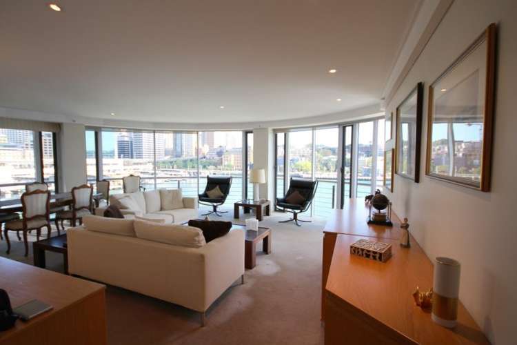 Third view of Homely apartment listing, 45/1 Macquarie Street, Sydney NSW 2000