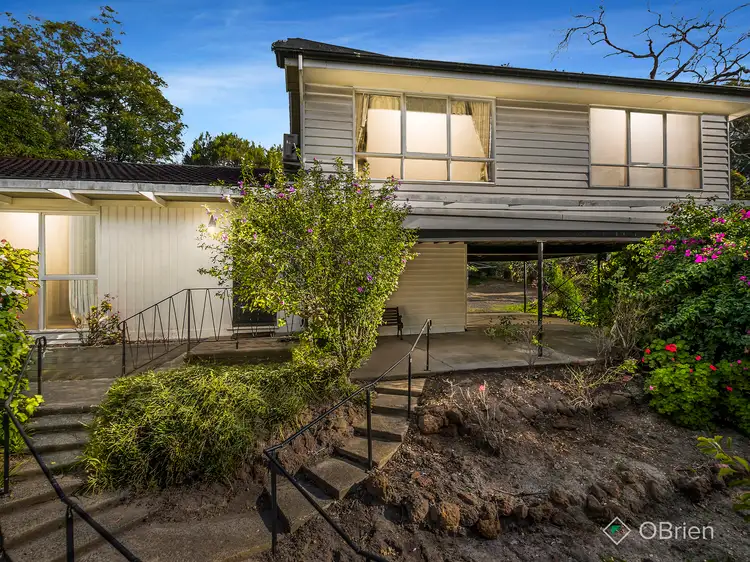 9 Stanhill Drive