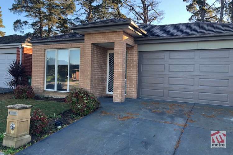 Main view of Homely house listing, 39 Melissa Way, Pakenham VIC 3810