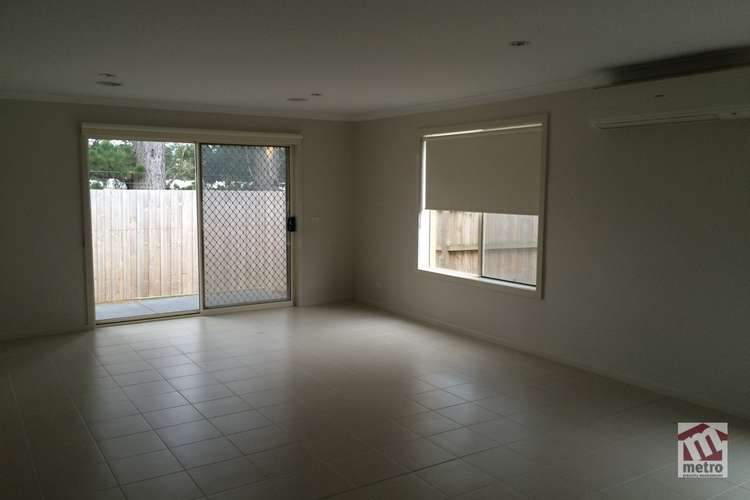 Fourth view of Homely house listing, 39 Melissa Way, Pakenham VIC 3810