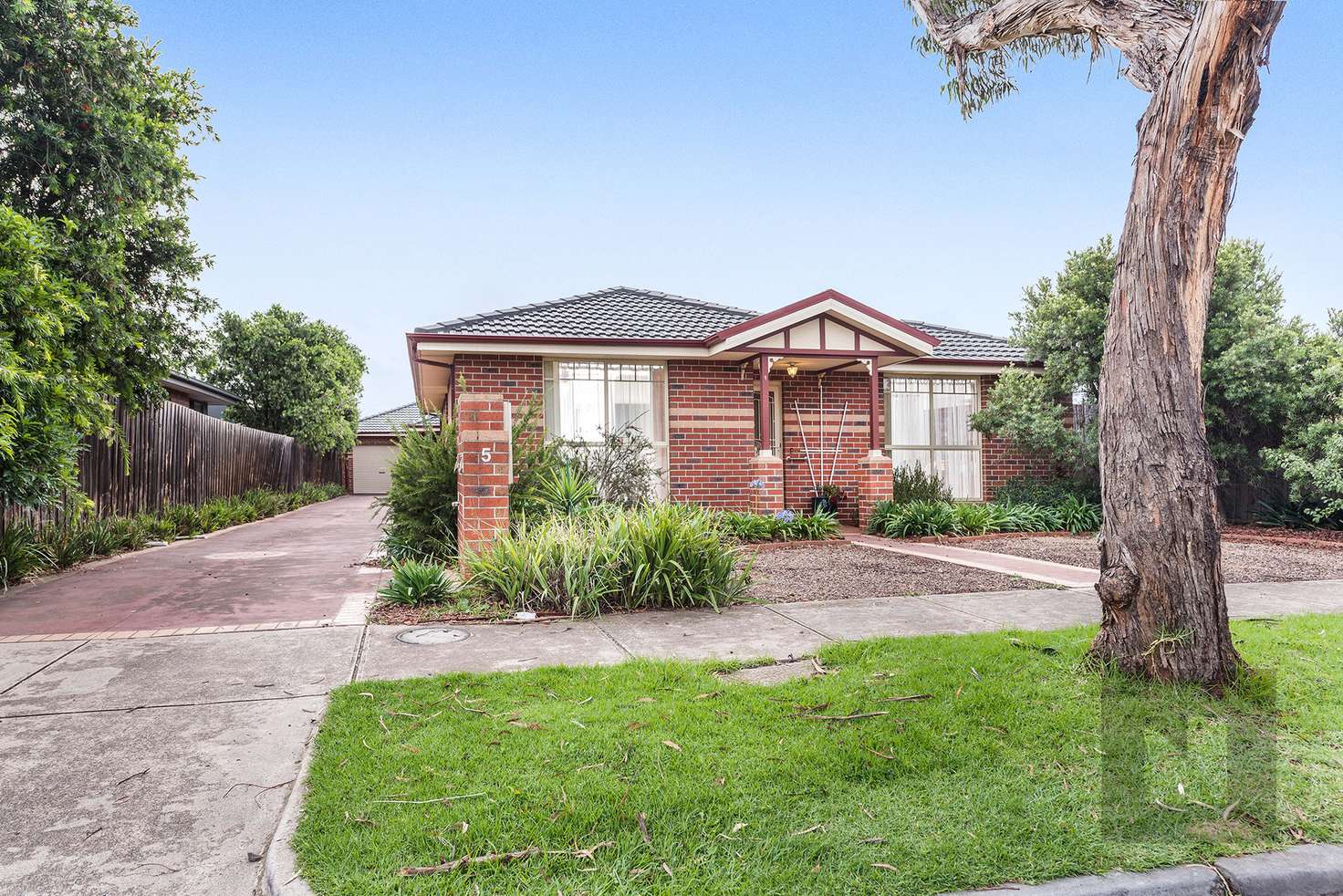 Main view of Homely unit listing, 1/5 Amaranth Avenue, Altona North VIC 3025