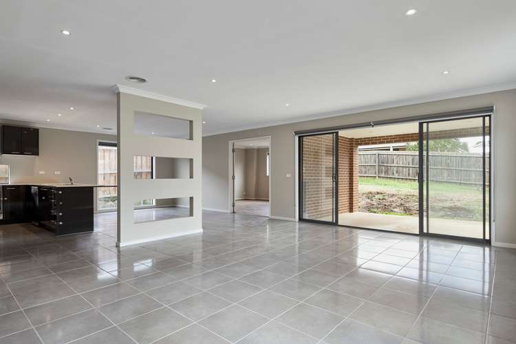 Sixth view of Homely house listing, 61 Summerhill Boulevard, Drouin VIC 3818
