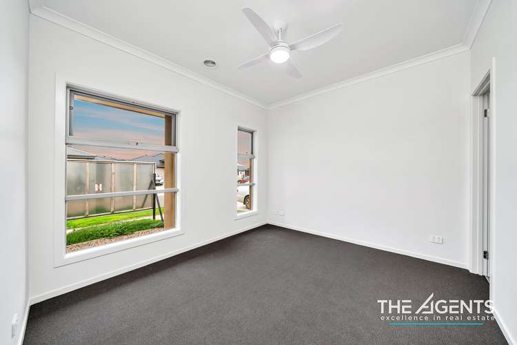 Fourth view of Homely house listing, 5 Schiller Street, Truganina VIC 3029