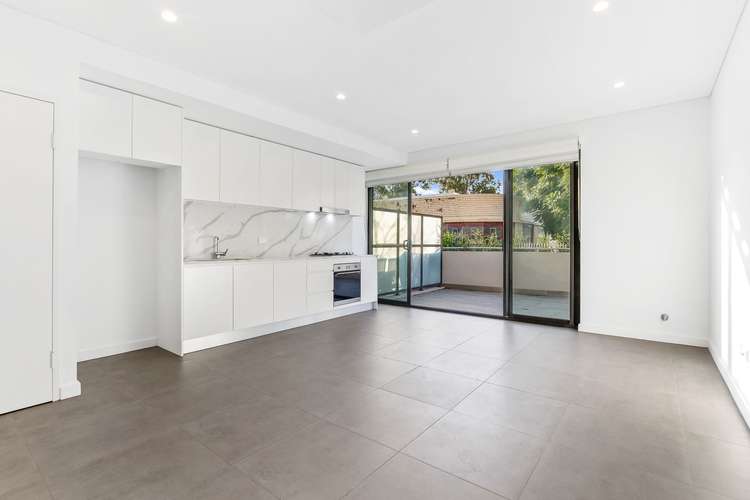Main view of Homely unit listing, 6/164 Cathedral Street, Woolloomooloo NSW 2011