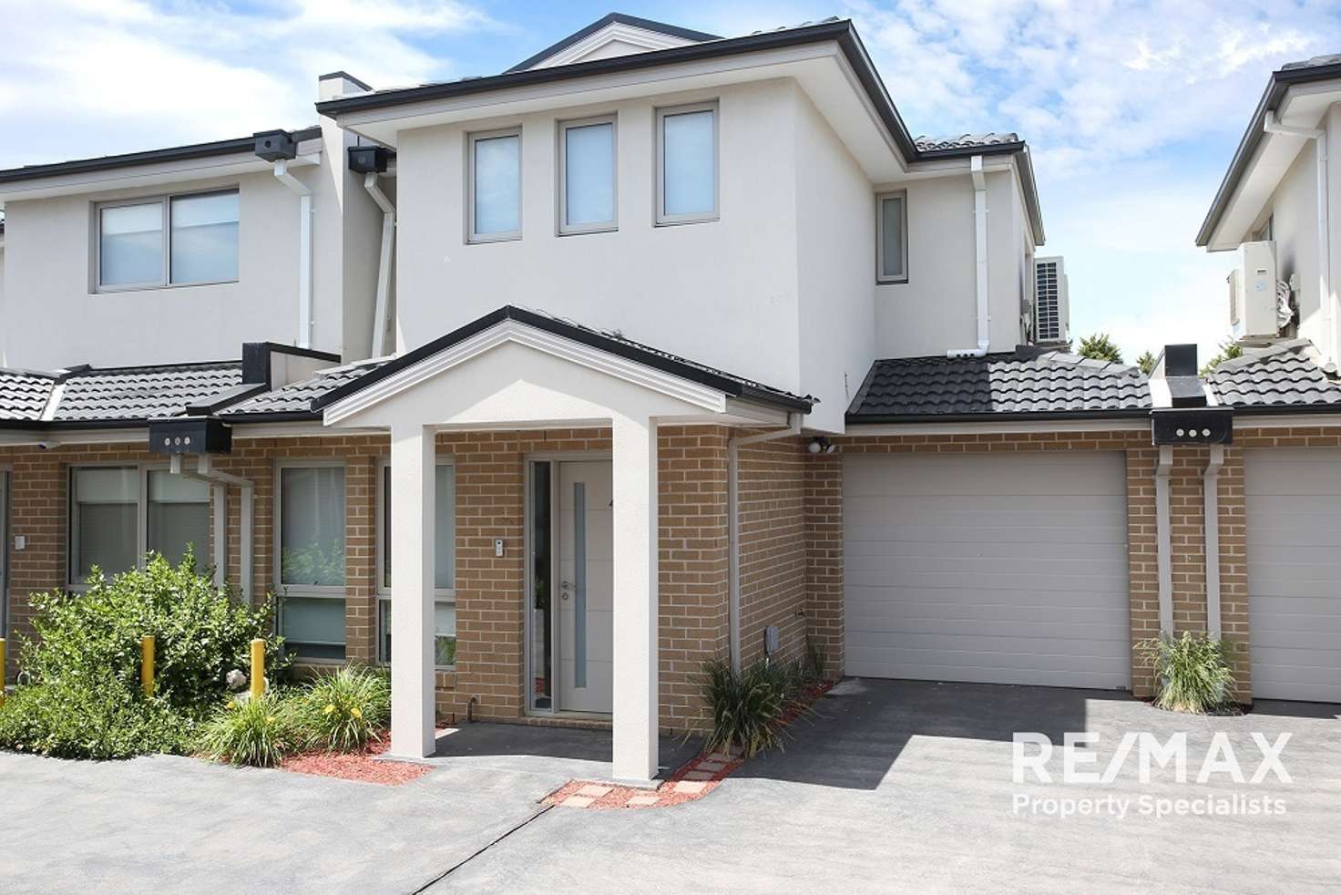 Main view of Homely townhouse listing, 4 Pomeranian Lane, Hallam VIC 3803