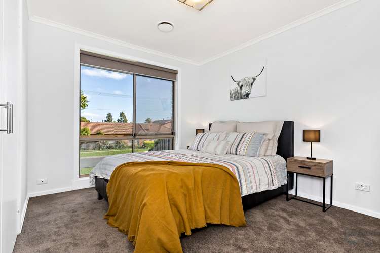 Sixth view of Homely house listing, 14 Dorrington Court, Mill Park VIC 3082