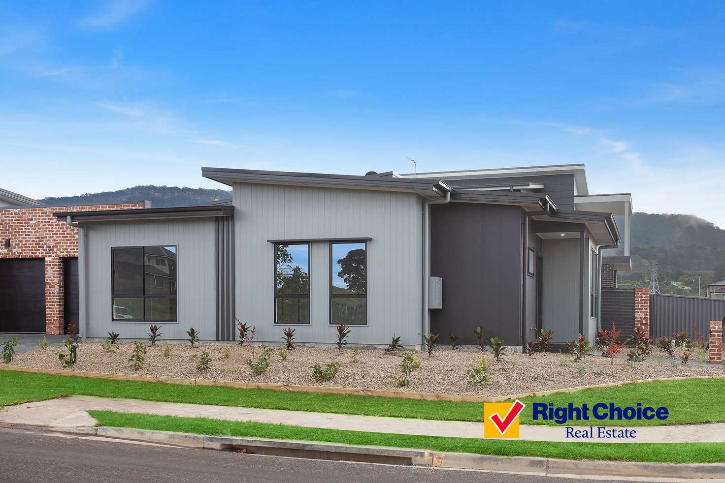 Main view of Homely villa listing, 25 Stewards Drive, Kembla Grange NSW 2526
