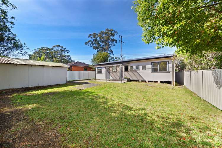 Fourth view of Homely house listing, 29 Kinarra Avenue, Wyoming NSW 2250